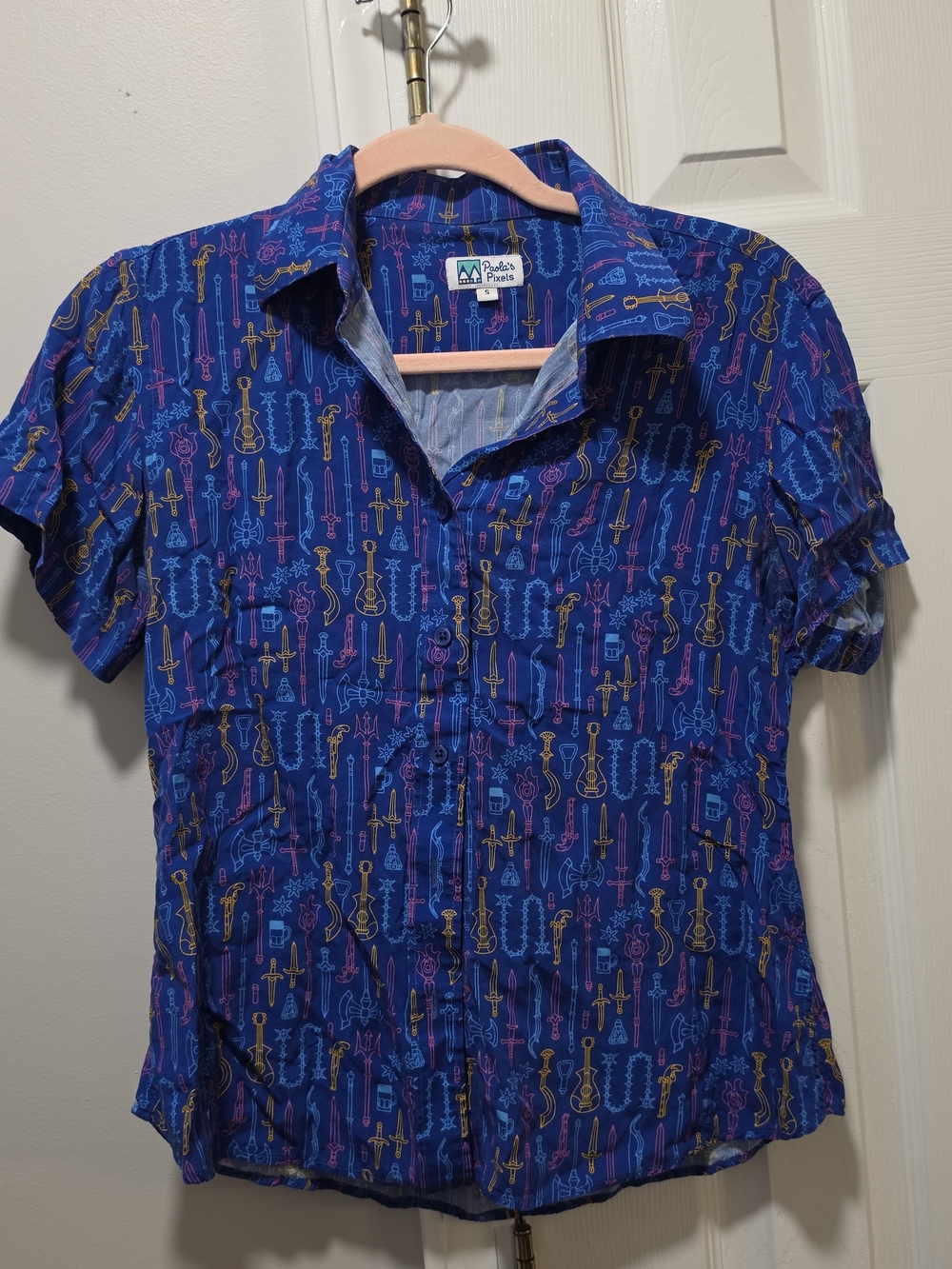 Paola’s Pixels Dungeons & Dragons Fighter Swords Blue Button Up Shirt